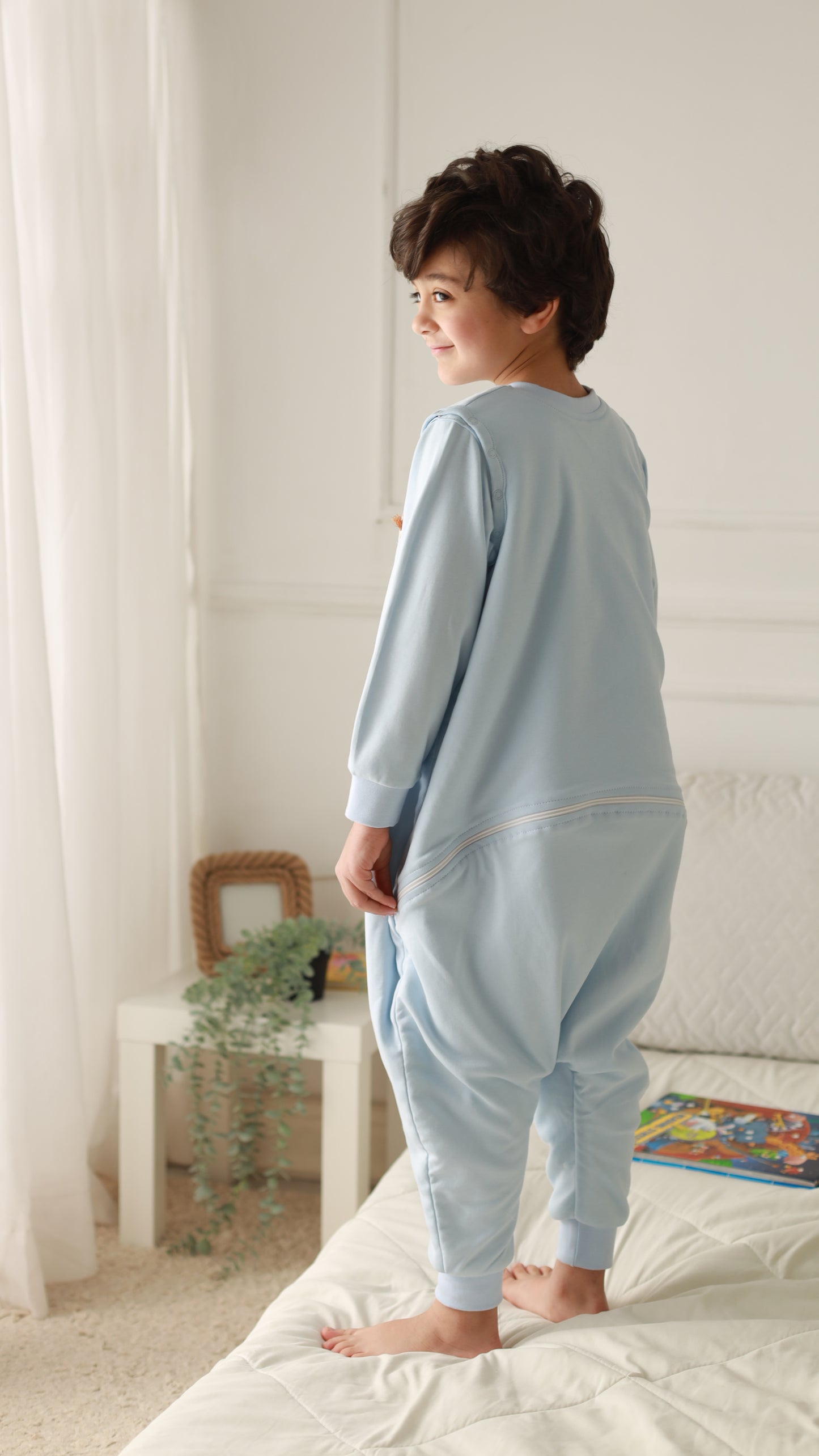 Giraffe Sleevless Sleeping Bag with Feet