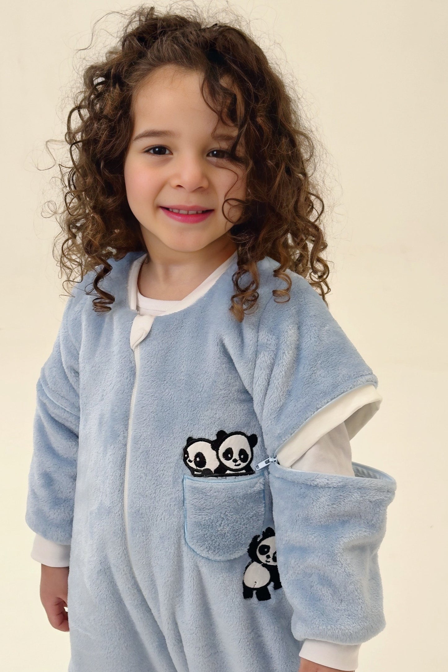 Panda Cuddle - Half-sleeved Fleece Sleeping Bag