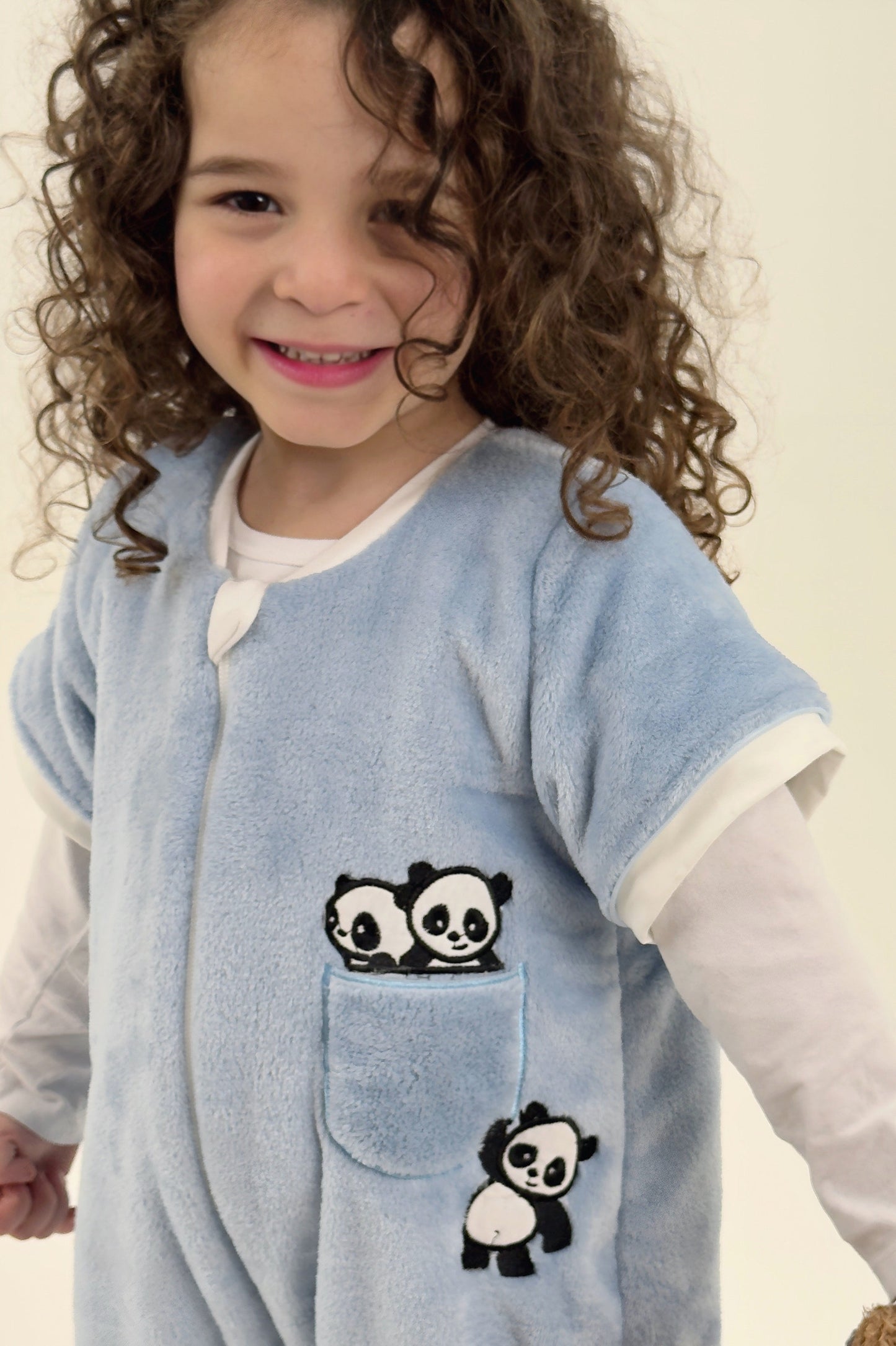 Panda Cuddle - Half-sleeved Fleece Sleeping Bag